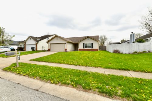 1631 Kayla Dr, Indianapolis, IN, 46234-3802 | Card Image