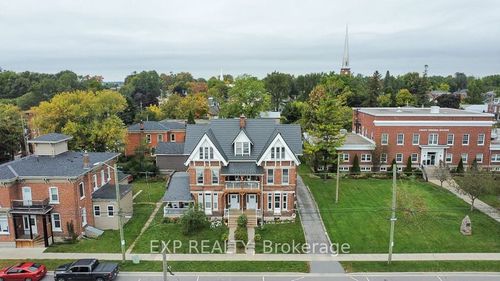 55-57 Dundas St W, Napanee, ON, K7R1Z5 | Card Image