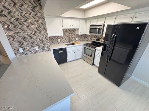 unit-202-435 Mesa Blvd, Mesquite, NV, 89027-2143 | Card Image