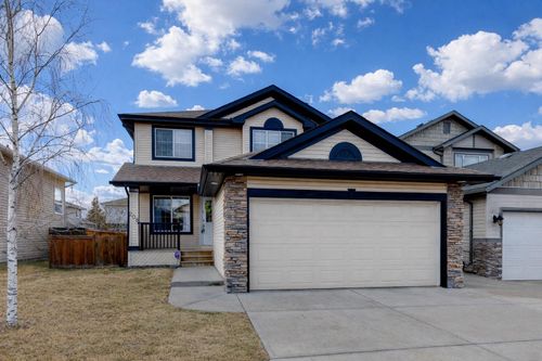 208 Fairways Bay Nw, Airdrie, AB, T4B2P5 | Card Image