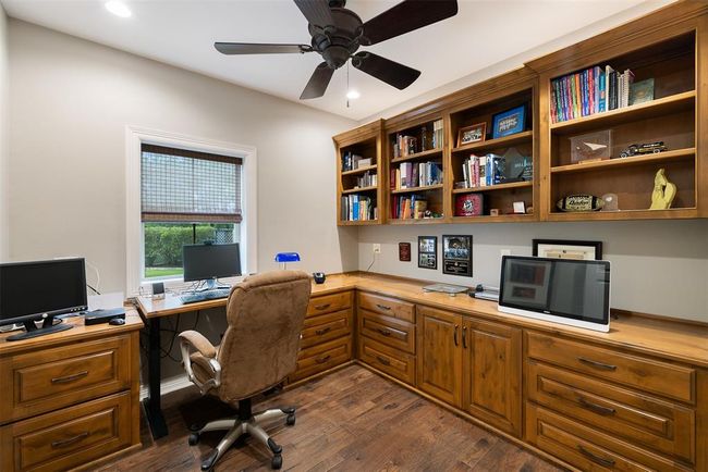17042 State Highway 21 E, Home with 7 bedrooms, 9 bathrooms and 3 parking in Grapeland TX | Image 25