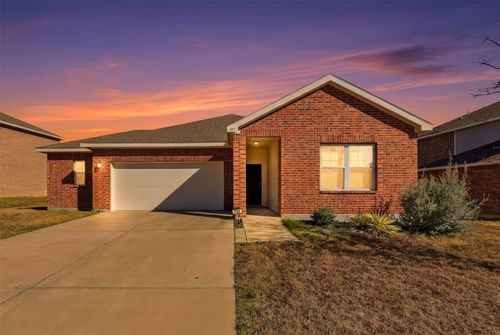 309 Gypsum Ln, Glenn Heights, TX, 75154-5554 | Card Image