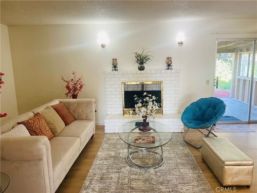 246 Cosky Dr, Marina, CA, 93933-2313 | Card Image