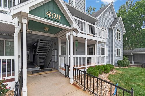 6-4011 S Crysler Ave, Independence, MO, 64055-4479 | Card Image