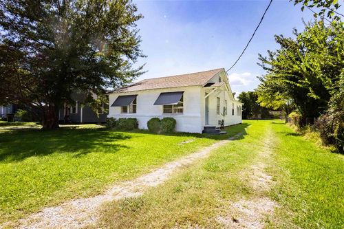 2116 Creole St Street, Lake Charles, LA, 70601 | Card Image