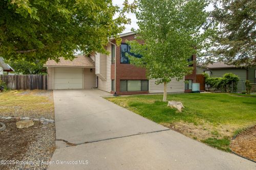 336 Will Ave, Rifle, CO, 81650-2524 | Card Image