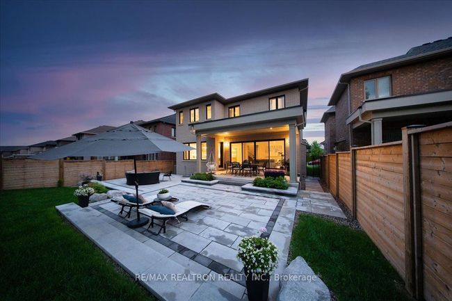 92 Klees Cres, House other with 4 bedrooms, 4 bathrooms and 2 parking in Aurora ON | Image 7