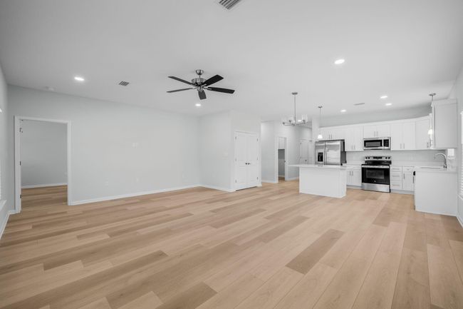Main Living, Dining, Kitchen 72 | Image 11