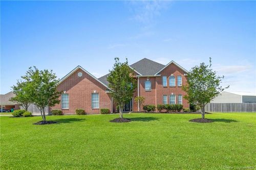 221 Park Rd, Lake Charles, LA, 70611-5202 | Card Image