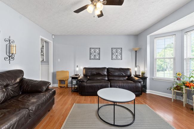 1015 Golden Pond Rd, House other with 3 bedrooms, 2 bathrooms and 2 parking in Chapmansboro TN | Image 5