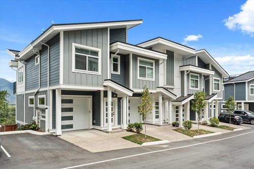 11-43998 Chilliwack Mountain Rd, Chilliwack, BC, V2R6J2 | Card Image