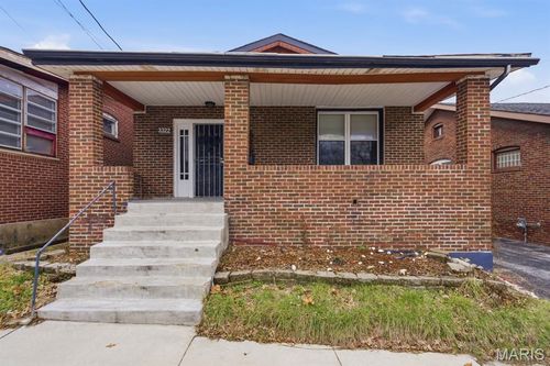 3322 N Hanley Rd, Saint Louis, MO, 63121-4237 | Card Image