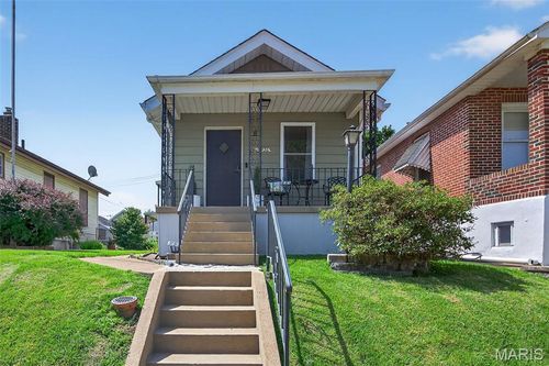 5436 Bischoff Ave, Saint Louis, MO, 63110-2902 | Card Image