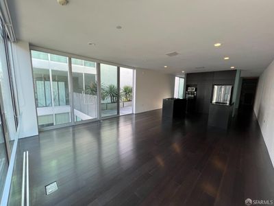 3D - 1234 Howard Street, Condo with 1 bedrooms, 1 bathrooms and 1 parking in San Francisco CA | Image 2