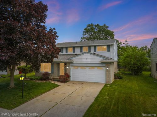 27390 Everett St, Southfield, MI, 48076-3619 | Card Image