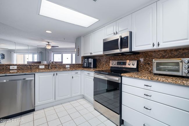 APT-205 - 2967 S Atlantic Ave, Condo with 2 bedrooms, 2 bathrooms and null parking in DAYTONA BEACH SHORES FL | Image 14