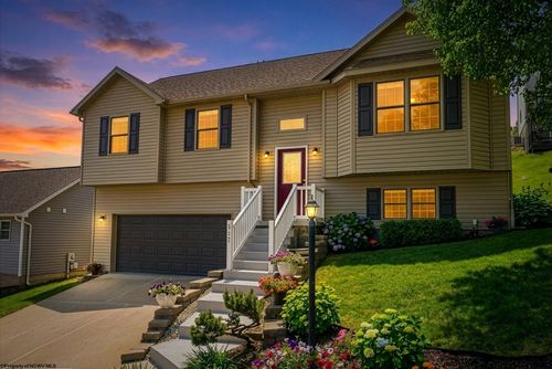 267 Hanalei Dr, Morgantown, WV, 26508-4263 | Card Image