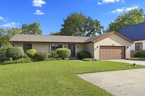 3119 S Browns Lake Dr, Burlington, WI, 53105 | Card Image
