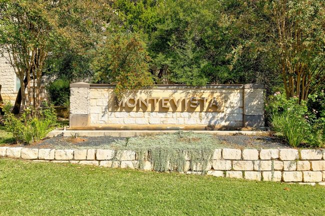 Community / neighborhood sign with a yard | Image 33