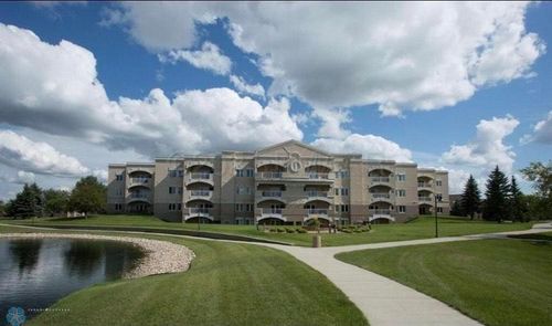 apt-201-2501 30th Ave S, Fargo, ND, 58103-6128 | Card Image