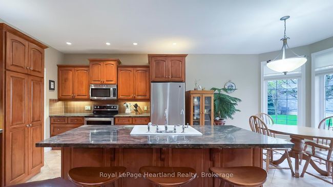 81187 Pfrimmer Rd, House other with 3 bedrooms, 3 bathrooms and 4 parking in Goderich ON | Image 11