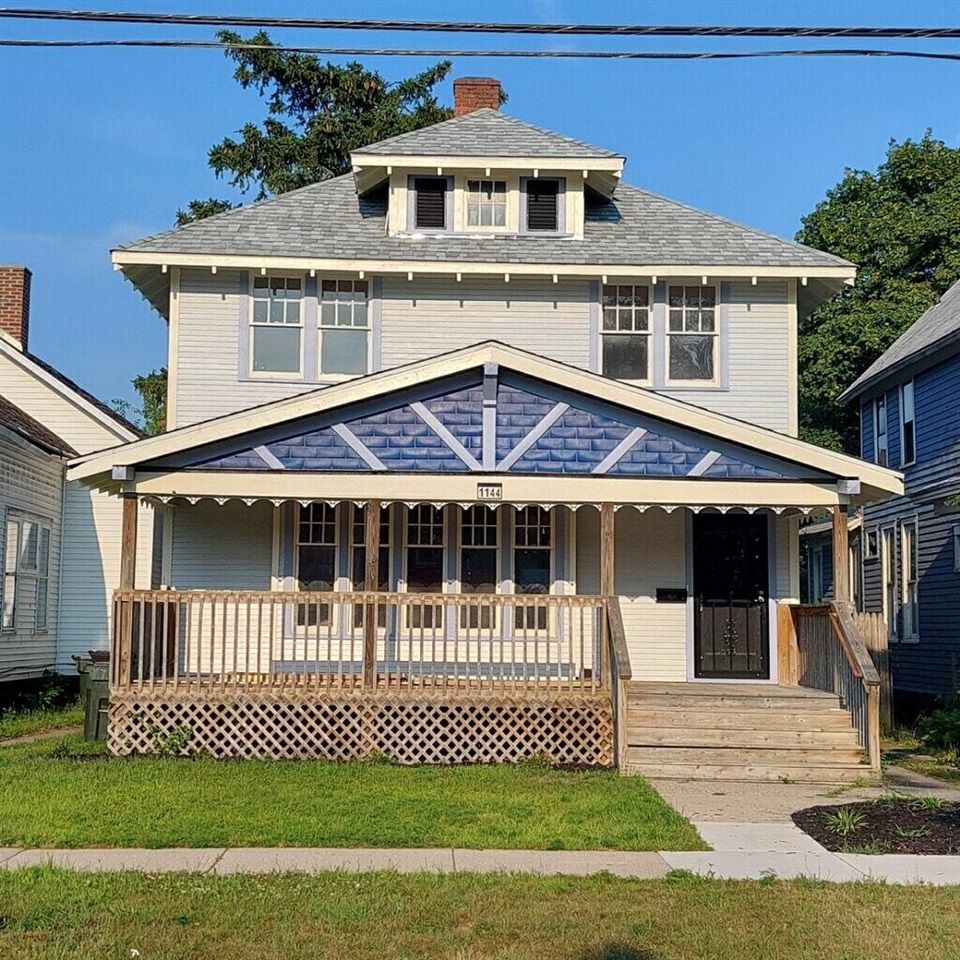 Sanford St, Muskegon, MI 49441