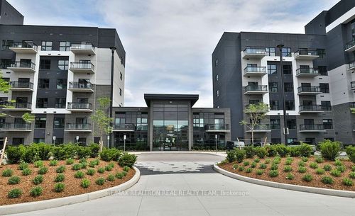 334-102 Grovewood Common, Oakville, ON, L6H0X2 | Card Image