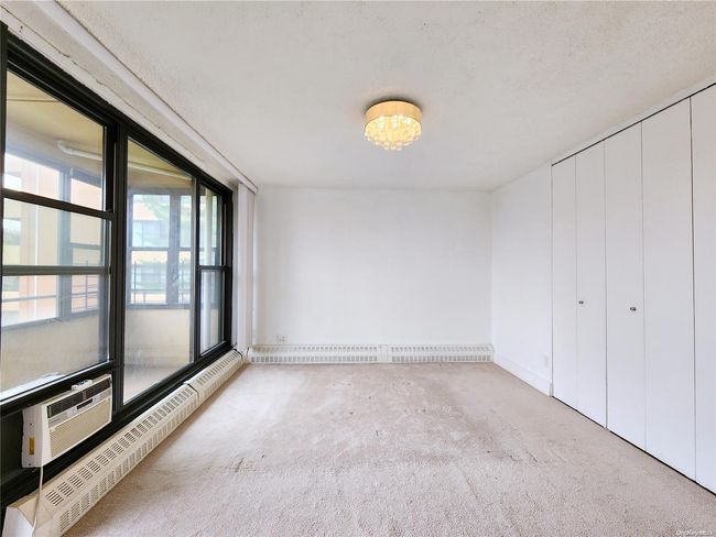 APT-4B - 162-40 9 Th Ave, Home with 3 bedrooms, 1 bathrooms and null parking in Beechhurst NY | Image 15