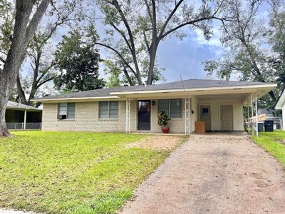 1717 Bayou Circle, House other with 3 bedrooms, 1 bathrooms and null parking in Bossier City LA | Image 2