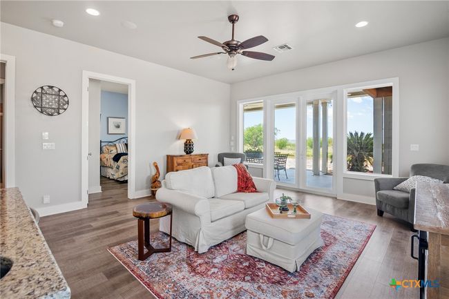 342 Bay Club Dr, House other with 4 bedrooms, 3 bathrooms and null parking in Seadrift TX | Image 17
