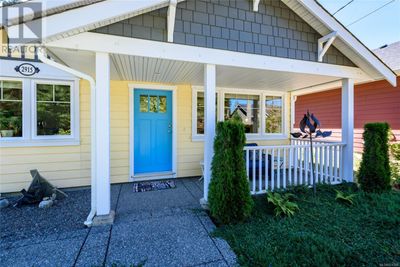 2915 Ulverston Ave, House other with 3 bedrooms, 2 bathrooms and 3 parking in Cumberland BC | Image 2