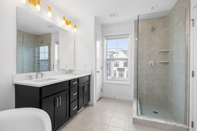 2946 Corston Rd, Condo with 4 bedrooms, 4 bathrooms and null parking in Ann Arbor MI | Image 24