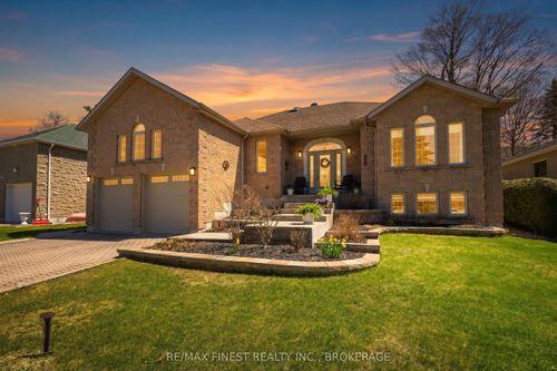 26 Kenwoods Cir, Kingston, ON, K7K6Y1 | Card Image