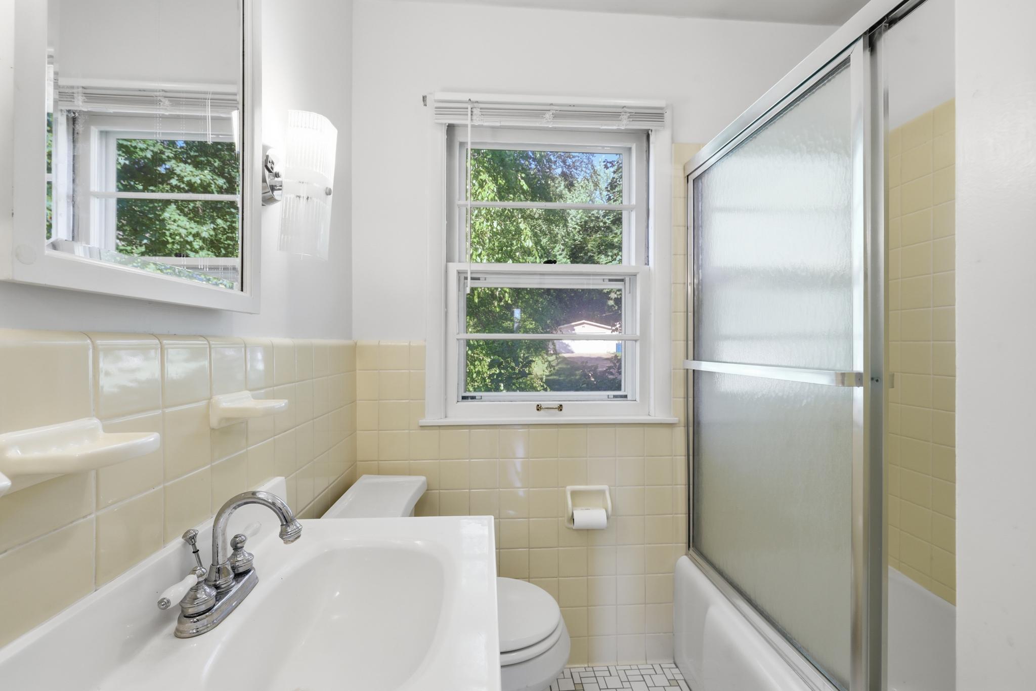 Residential Lease in Edina 4