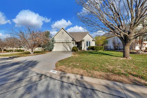 12610 E Bradford Cir, Wichita, KS, 67206-4149 | Card Image