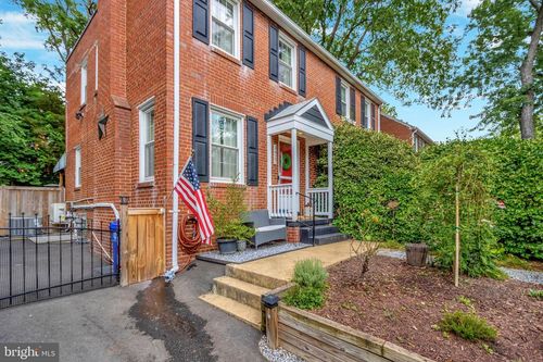 3627 1st Rd S, ARLINGTON, VA, 22204-1705 | Card Image