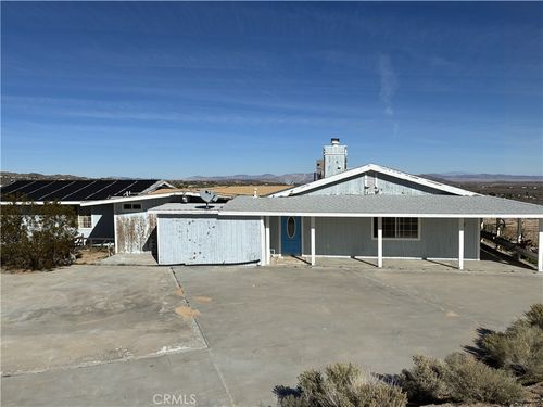 55522 Chaparral Rd, Yucca Valley, CA, 92284-1807 | Card Image