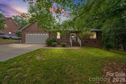 2920 Noritake Trl, Albemarle, NC, 28001-8053 | Card Image