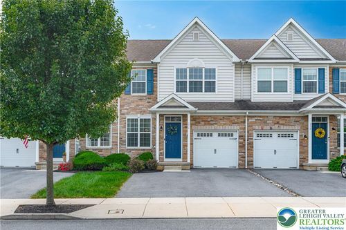 254 Redclover Ln, ALLENTOWN, PA, 18104-9241 | Card Image