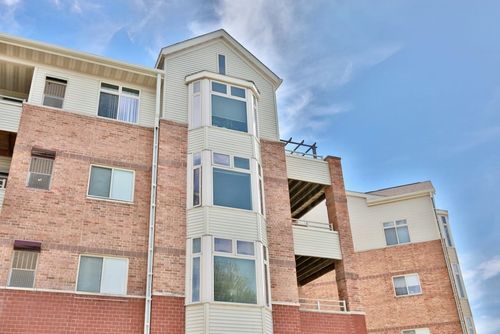 322-301 Harbour Town Drive, Madison, WI, 53717 | Card Image