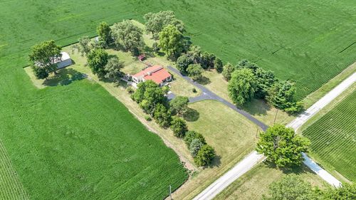 445 County Road 900 N, Ivesdale, IL, 61851-9771 | Card Image