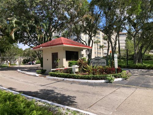 5l-6911 Environ Blvd, Lauderhill, FL, 33319 | Card Image