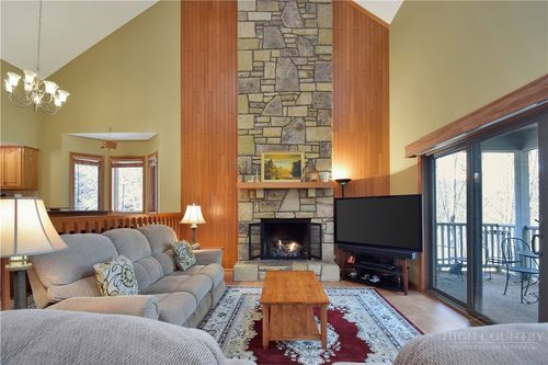 blue-ridge-4-140 Pond View Lane, Blowing Rock, NC, 28605 | Card Image