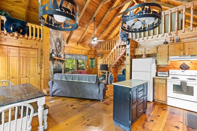 726 Cherry Log St, Home with 2 bedrooms, 1 bathrooms and null parking in Cherry Log GA | Image 14