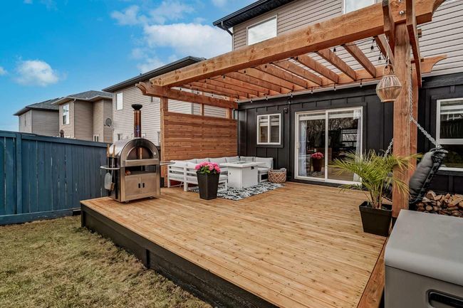 122 Rockywood Cir Nw, House other with 4 bedrooms, 4 bathrooms and 4 parking in Calgary AB | Image 37