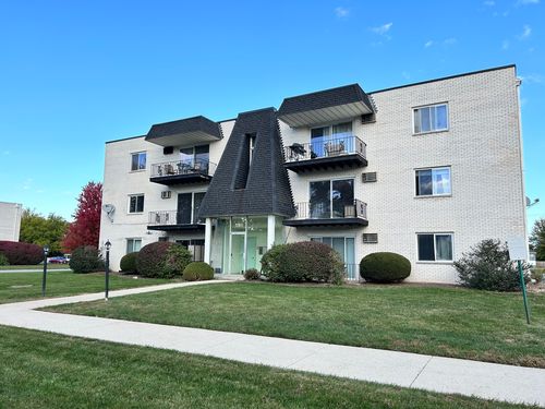 1-12817 Carriage Ln, Crestwood, IL, 60418-1017 | Card Image