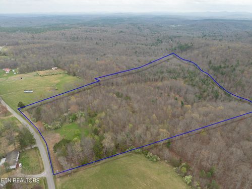 182 Nydeck Rd, Robbins, TN, 37852-3832 | Card Image