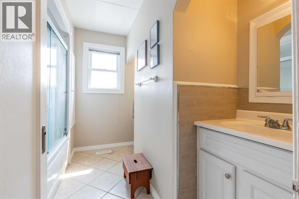 Residential in Medicine Hat 4