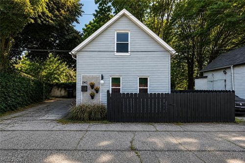 1963 Fulton Pl, Cleveland, OH, 44113-3337 | Card Image