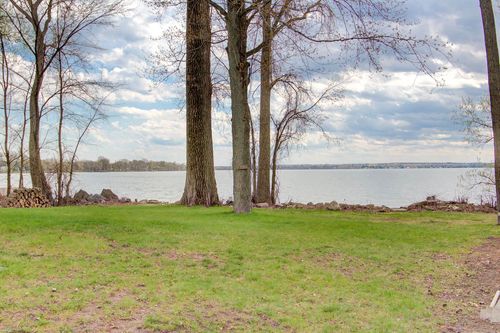 23 Mud Pt S, Alburgh, VT, 05440-9791 | Card Image